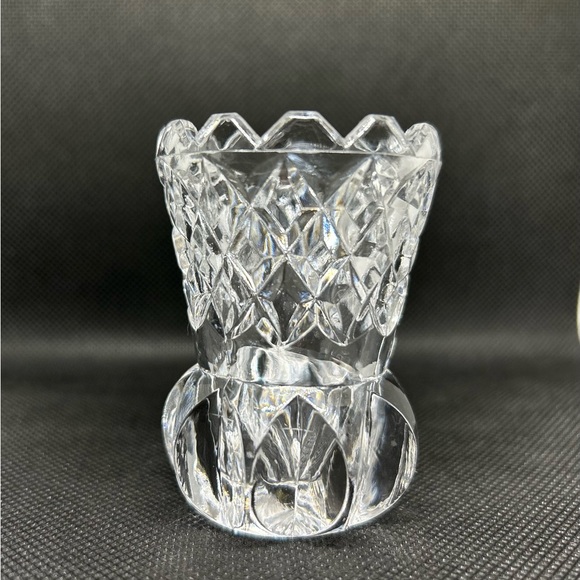 1930 VINTAGE CLEAR PRESSED GLASS TOOTHPICK HOLDER DEPRESSION WARE TABLE DECOR - Picture 2 of 3